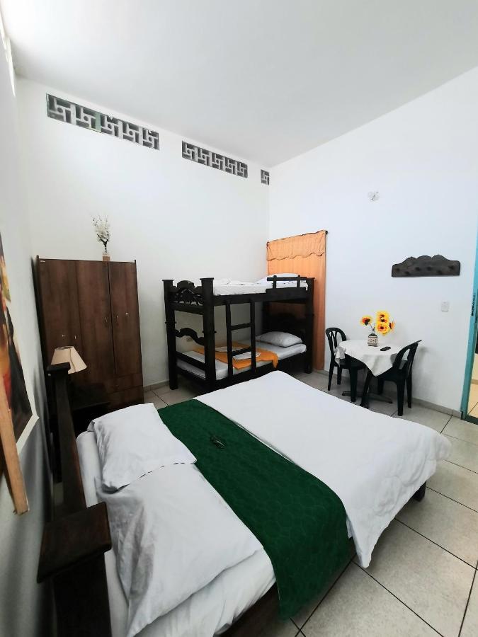 San Gil Tours Hostal Esterno foto