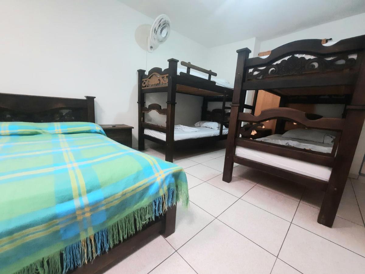 San Gil Tours Hostal Esterno foto